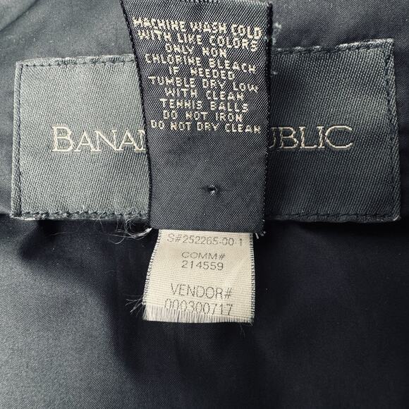 Banana Republic Puffer Vest Womens Medium Black Quilted Down Blend Full Zip Gorp - Picture 5 of 6